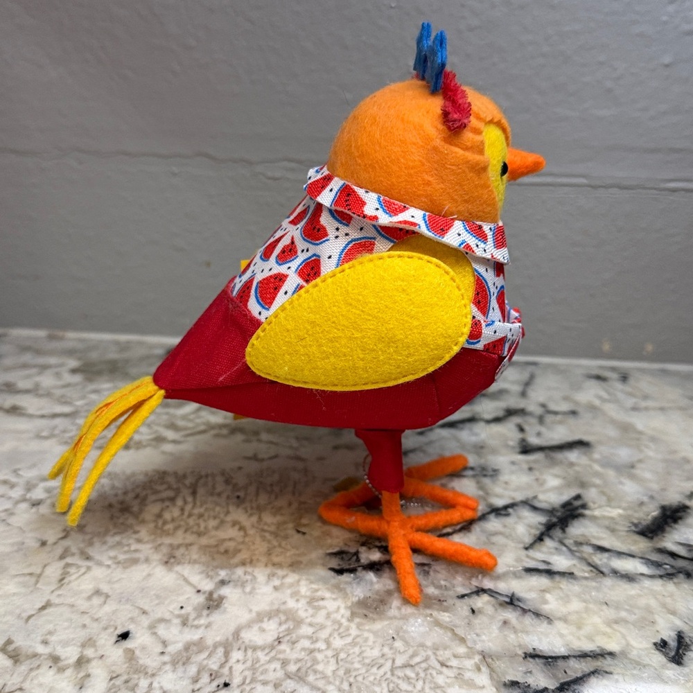 Sun Squad at Target Featherly Friends Mellie Summertime 2023 - Picture 4 of 7